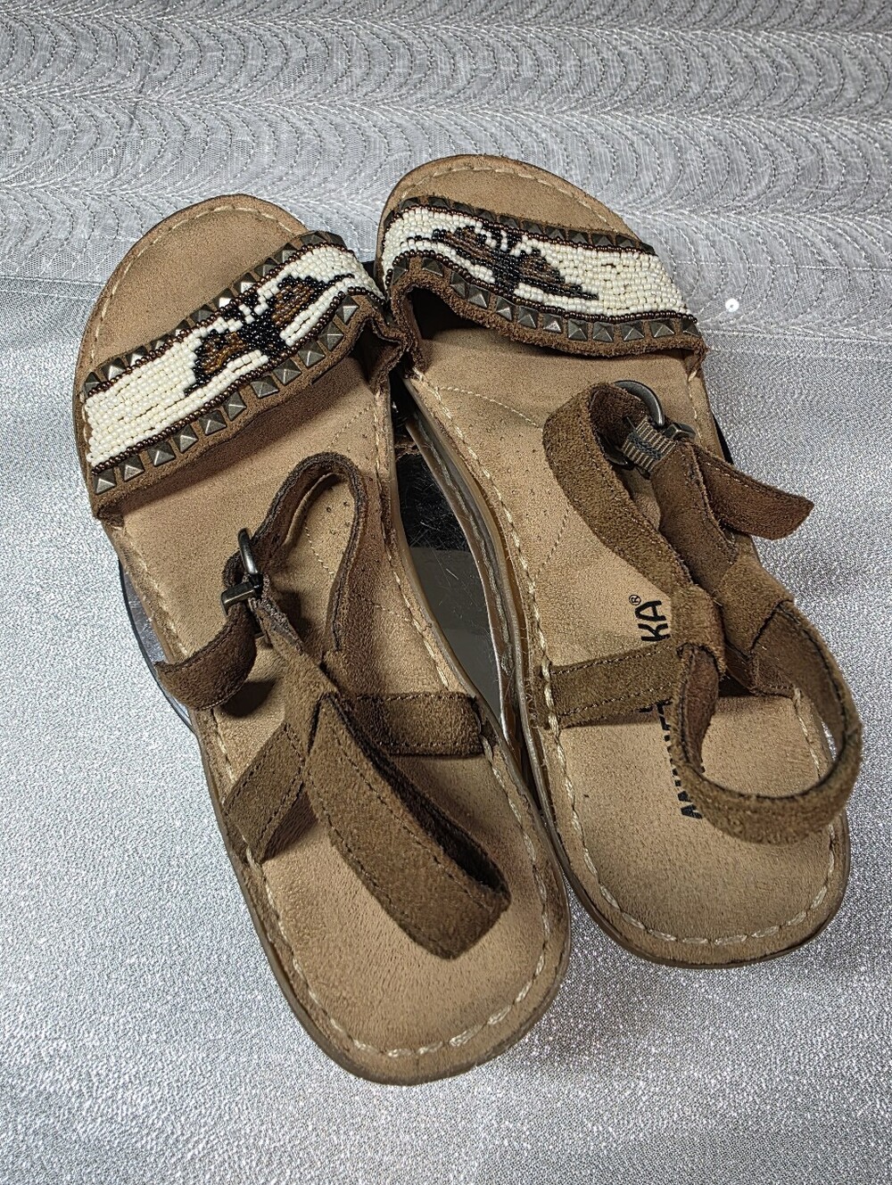 Minnetonka Tahoe Beaded Leather Southwest Sandals